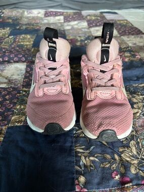 Nike Kids' Pink Athletic Sneakers 10C